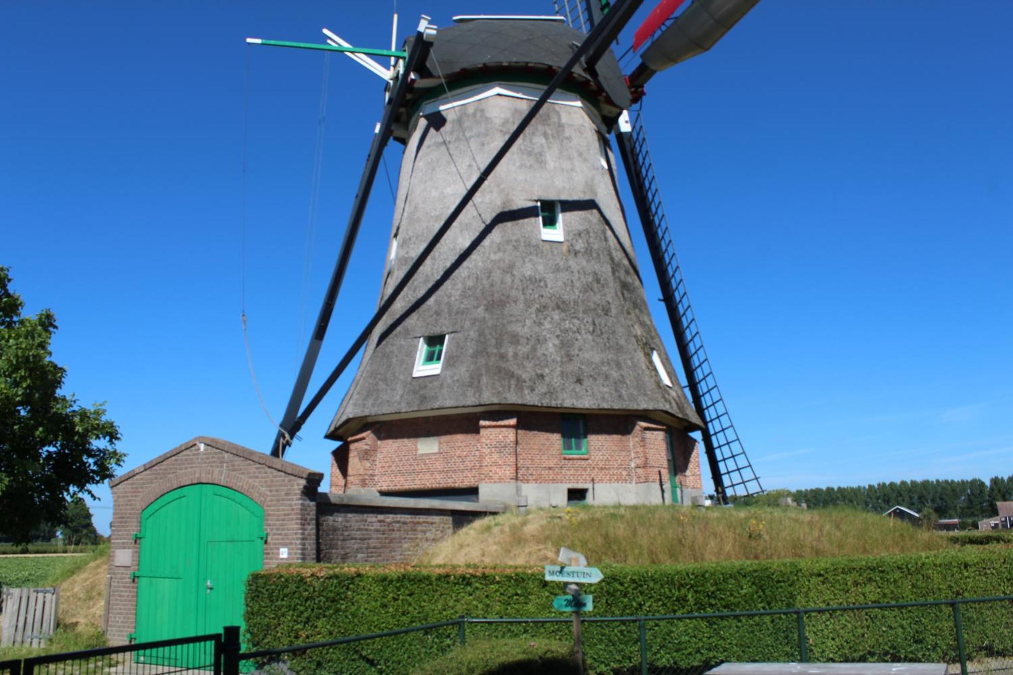 Slapen Aan De Voet Van De Molen Ovezande Екстер'єр фото
